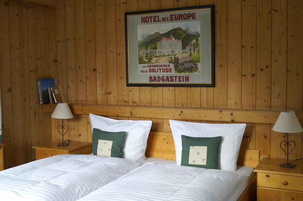 Landhaus Alpina Guest House มิทเทอร์ซิลล์ ห้อง รูปภาพ