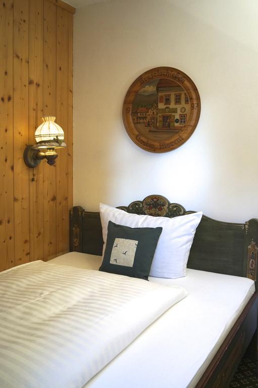 Landhaus Alpina Guest House มิทเทอร์ซิลล์ ห้อง รูปภาพ