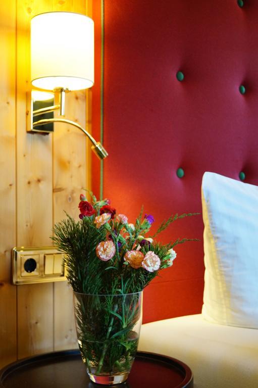 Landhaus Alpina Guest House มิทเทอร์ซิลล์ ห้อง รูปภาพ